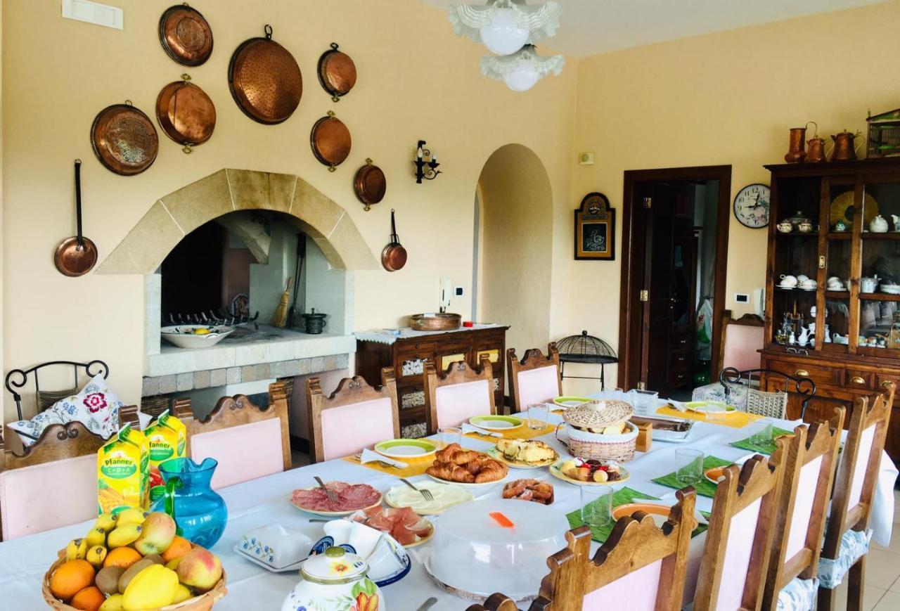 Tenuta Donnanna Agriturismo&Glamping ガラトーネ エクステリア 写真