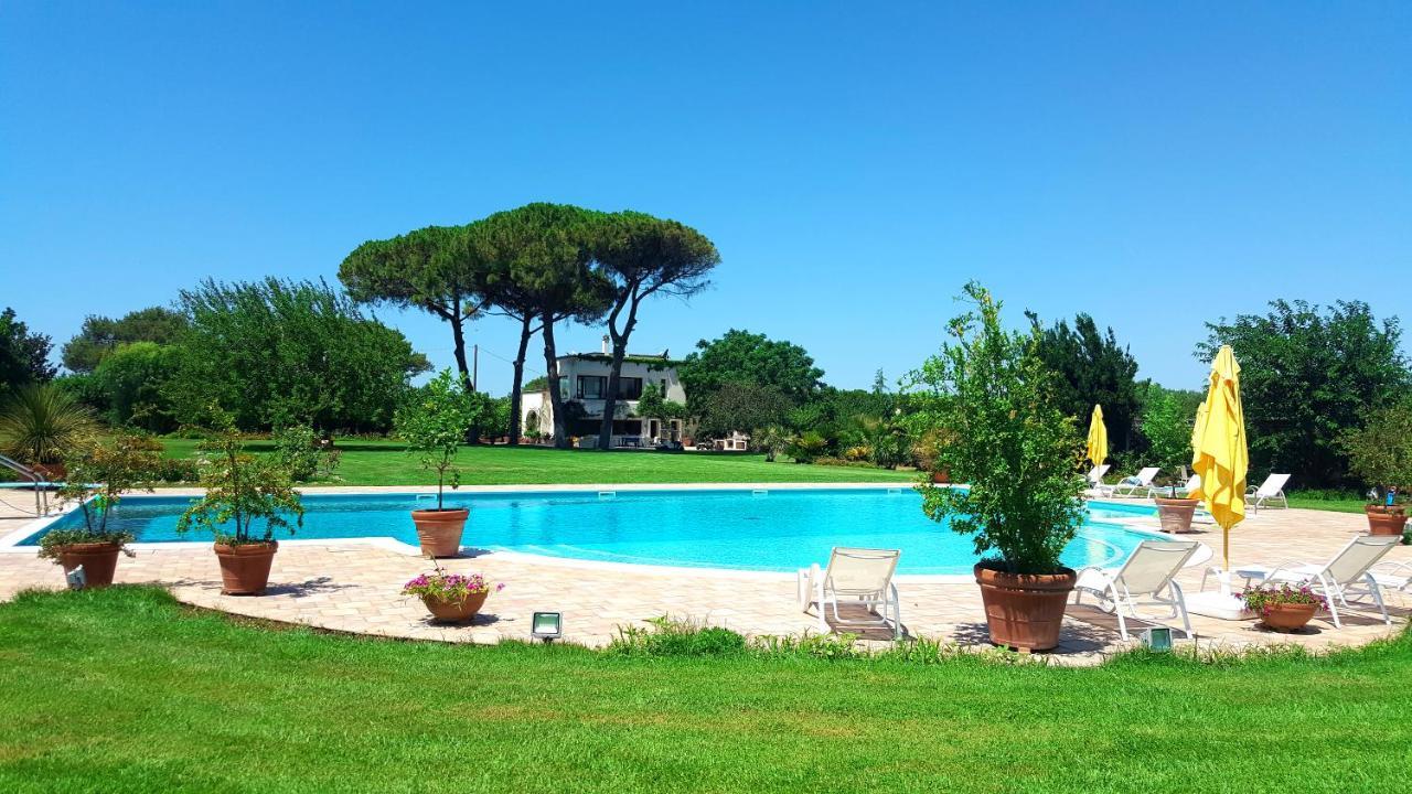 Tenuta Donnanna Agriturismo&Glamping ガラトーネ エクステリア 写真