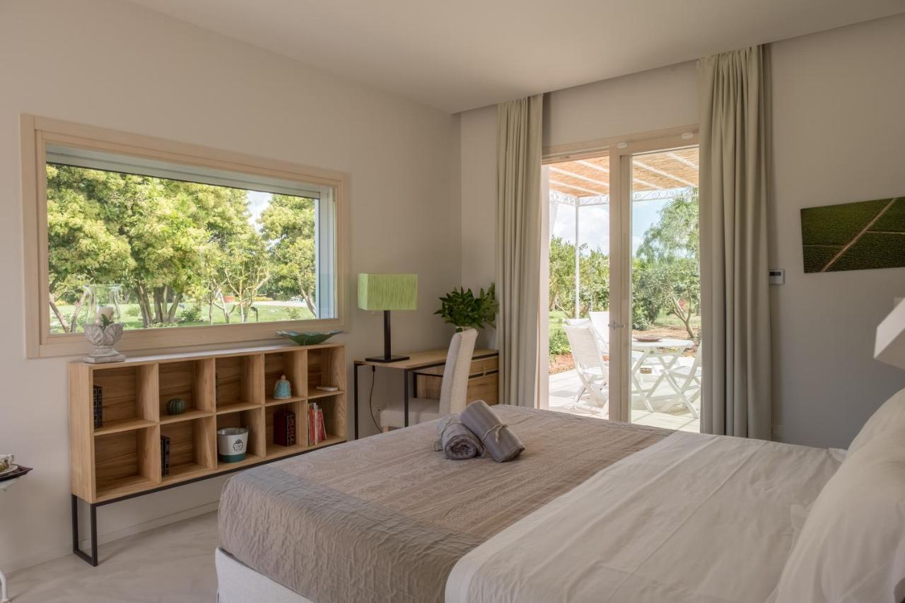 Tenuta Donnanna Agriturismo&Glamping ガラトーネ エクステリア 写真